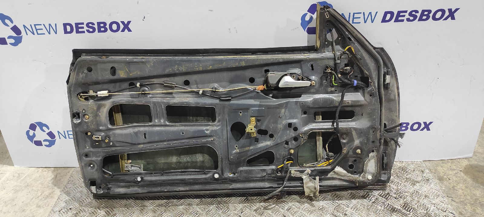 PUERTA DELANTERA IZQUIERDA MERCEDES-BENZ CLASE SL (W129) - vista 5