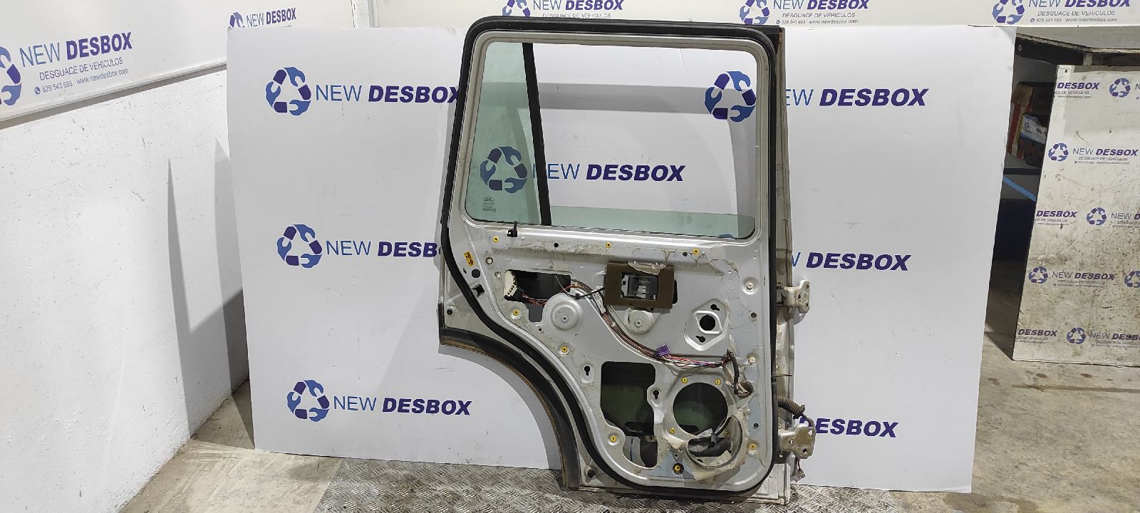 PUERTA TRASERA IZQUIERDA LAND ROVER FREELANDER - vista 7