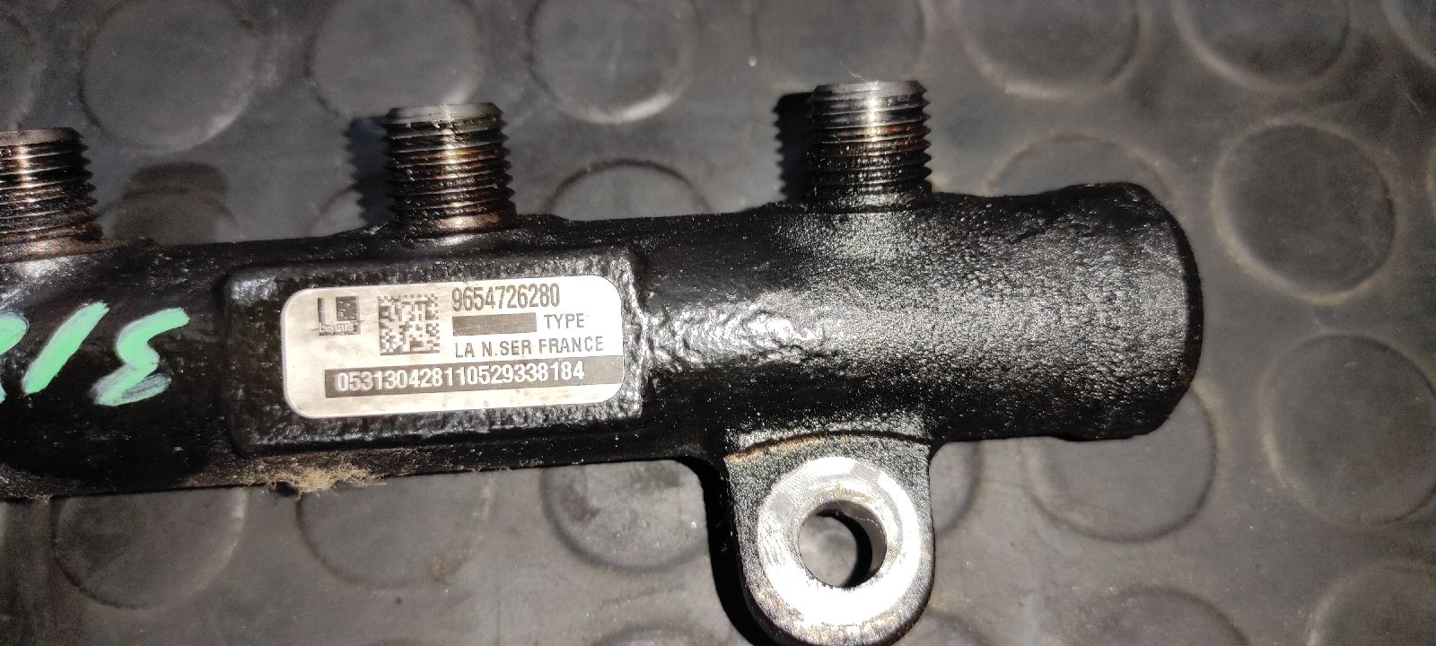 RAMPA INYECTORA PEUGEOT 407 - vista 3