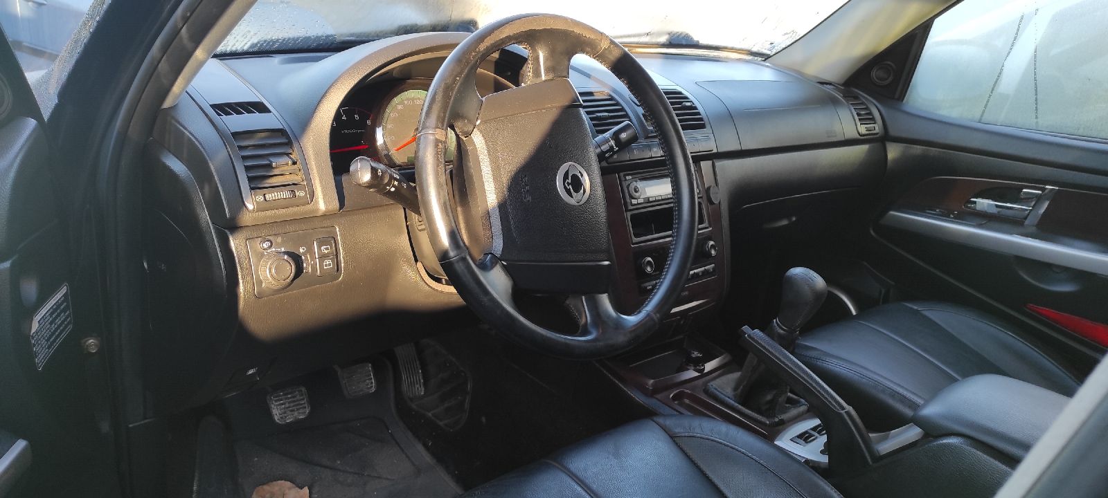 CINTURON DELANTERO IZQUIERDO SSANGYONG REXTON - vista 3