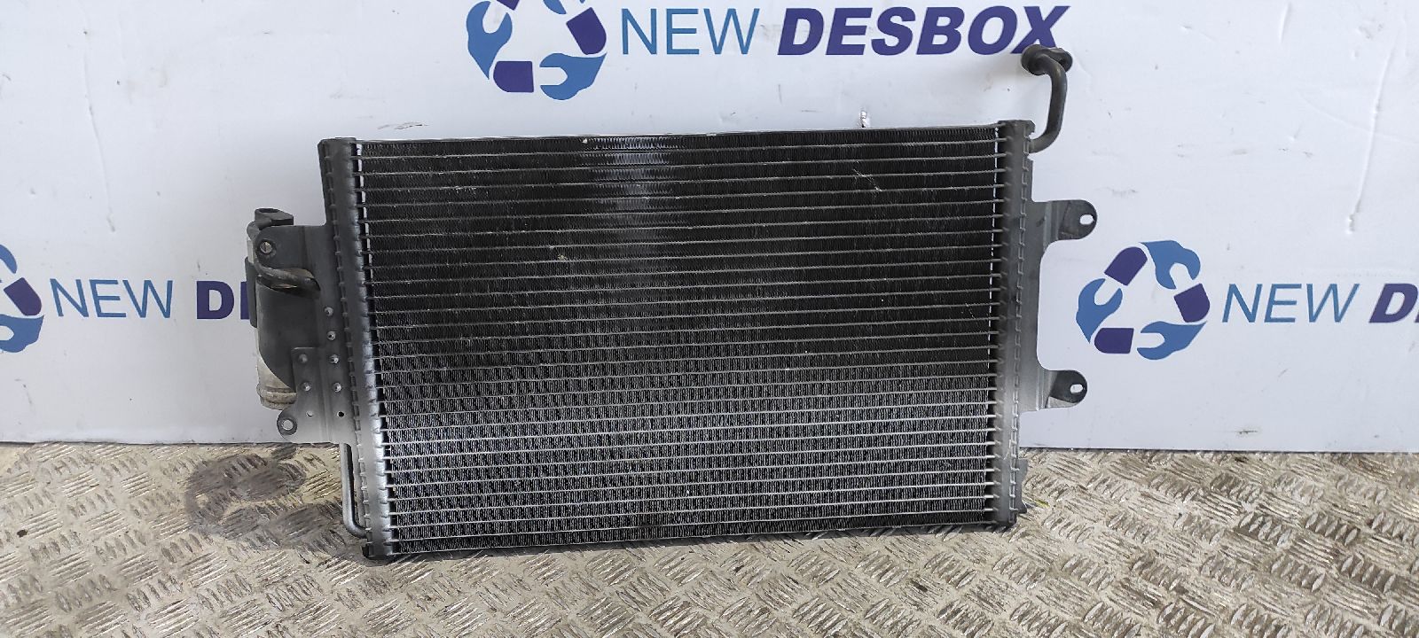 CONDENSADOR / RADIADOR  AIRE ACONDICIONADO SEAT CORDOBA BERLINA (6K2) - vista 3