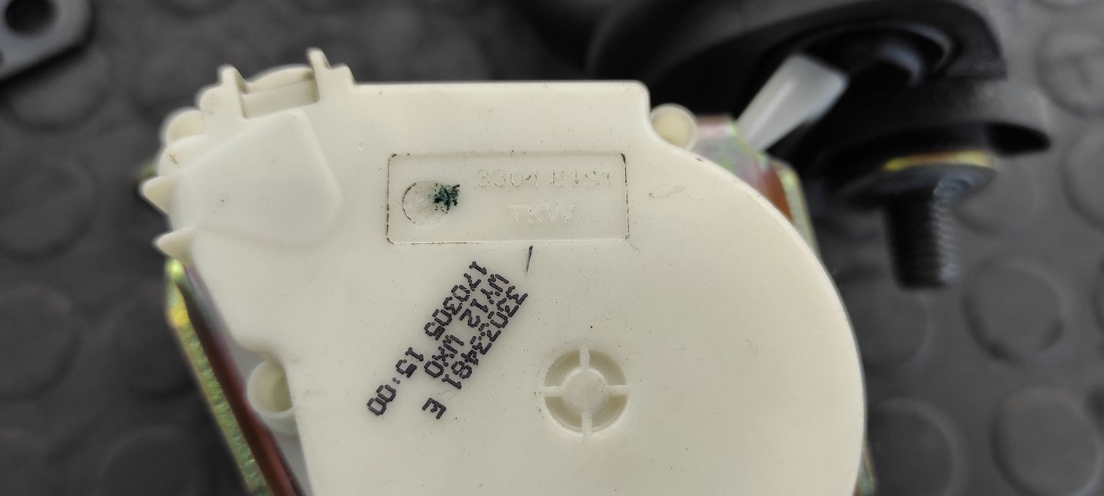 CINTURON DELANTERO IZQUIERDO BMW X3 (E83) - vista 2