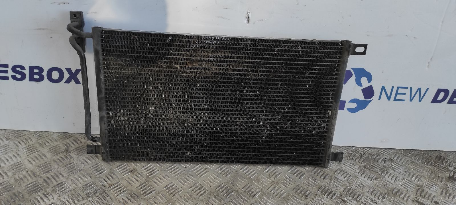 CONDENSADOR / RADIADOR  AIRE ACONDICIONADO BMW X3 (E83) - vista 2
