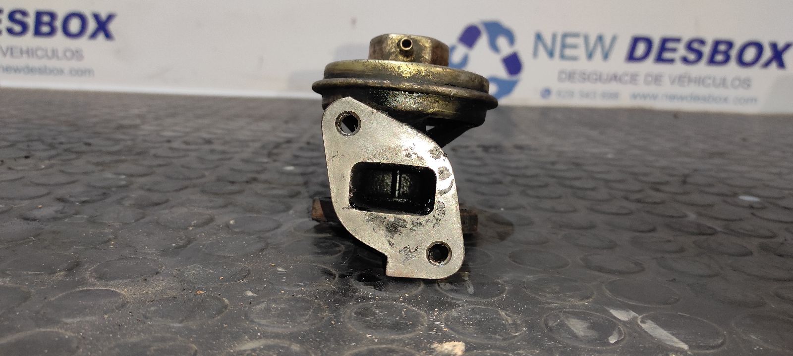 VALVULA EGR NISSAN PICK-UP (D22) - vista 2