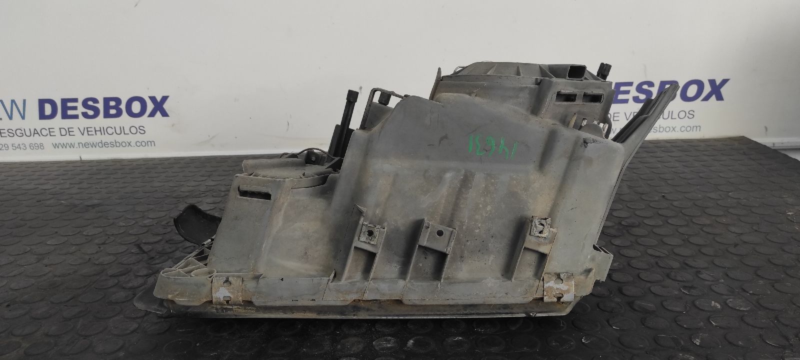 FARO DERECHO MERCEDES-BENZ CLASE S (W126) BERLINA+COUPE - vista 3