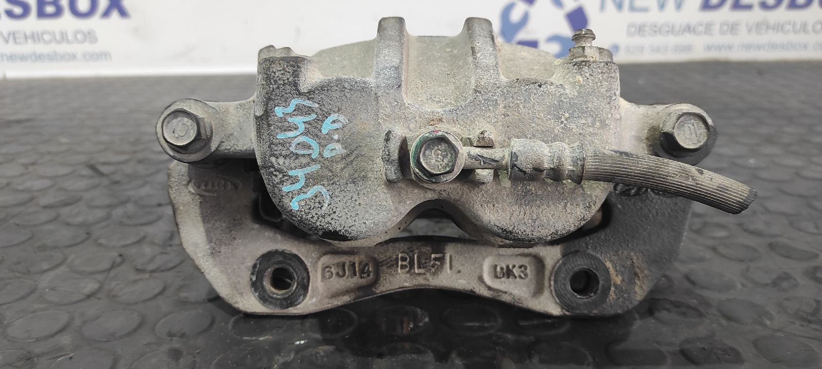 PINZA DE FRENO DELANTERA DERECHA KIA SORENTO - vista 2