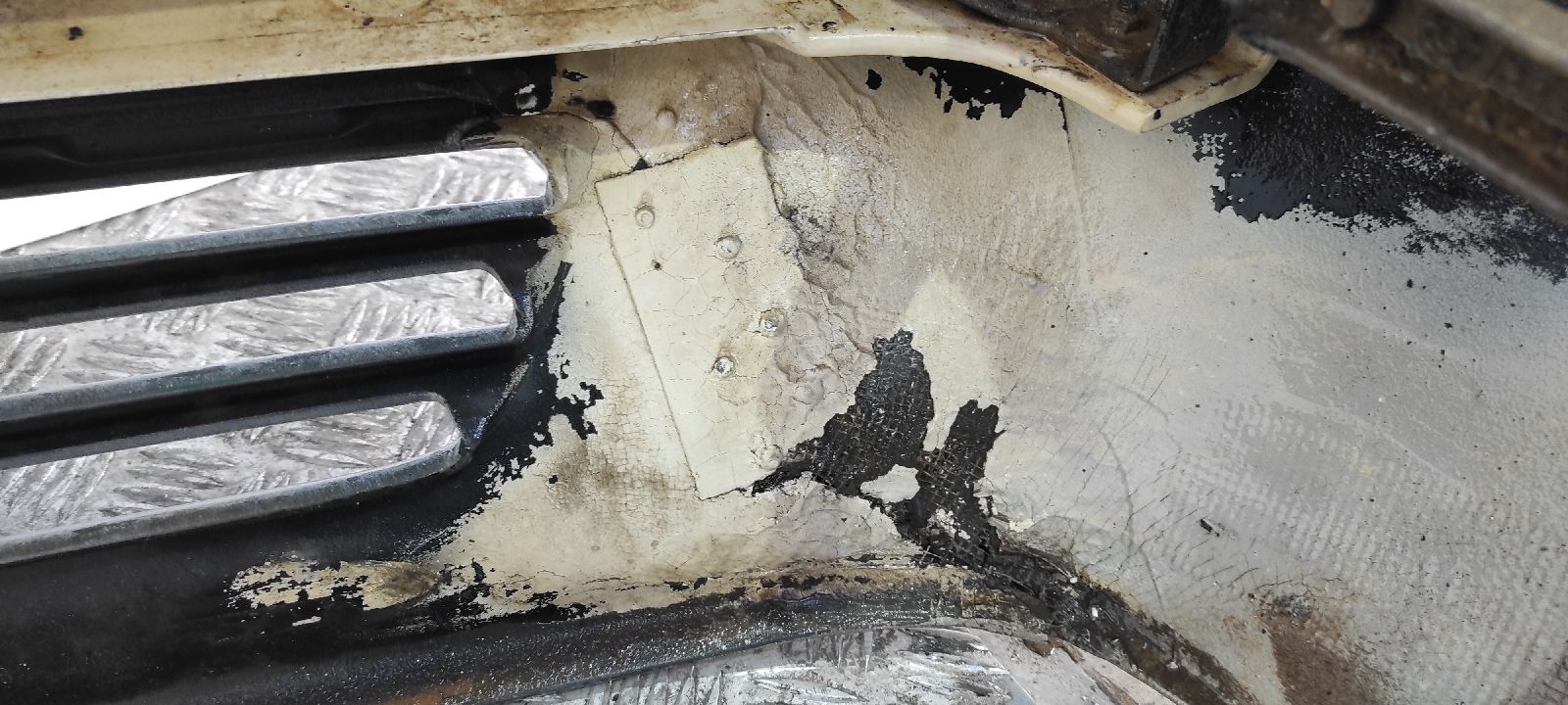 PARAGOLPES DELANTERO MERCEDES-BENZ CLASE S (W126) BERLINA+COUPE - vista 7