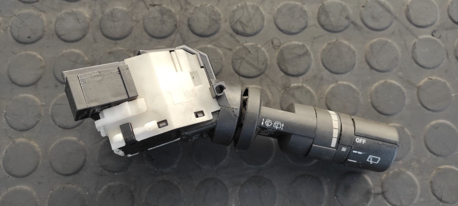 MANDO LIMPIA NISSAN QASHQAI (J10) - vista 4