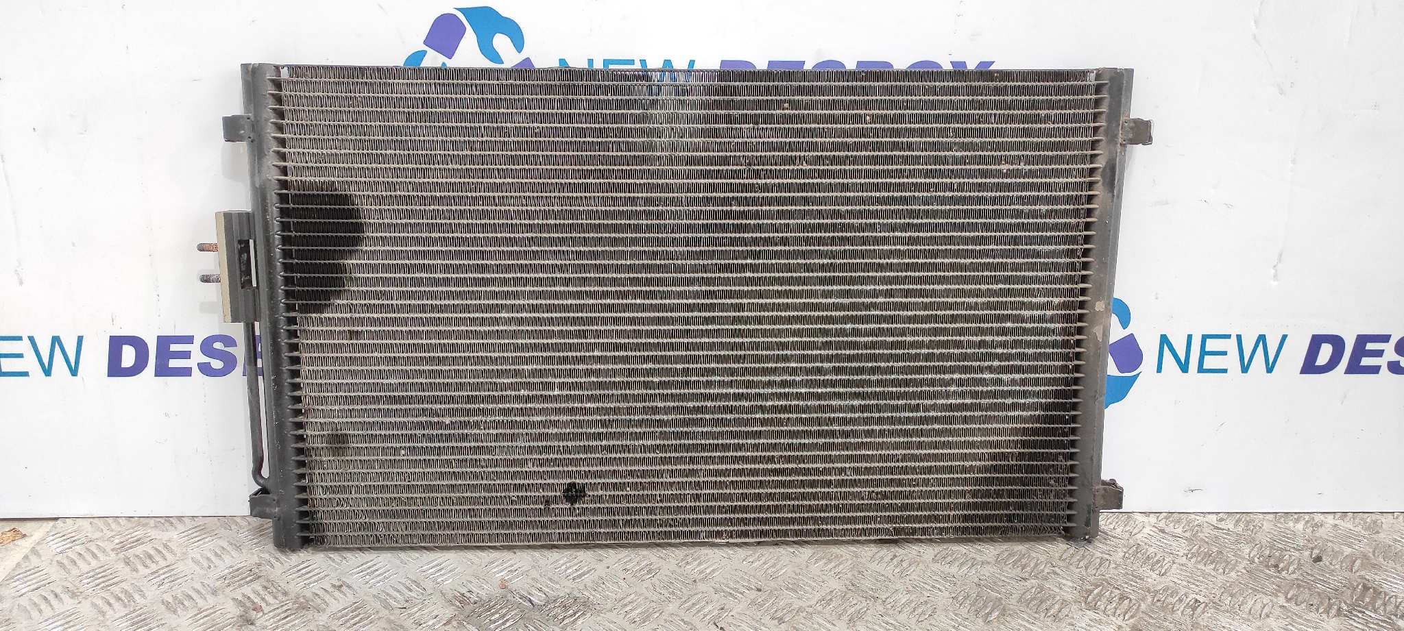 CONDENSADOR / RADIADOR AIRE ACONDICIONADO CHRYSLER VOYAGER (RG)