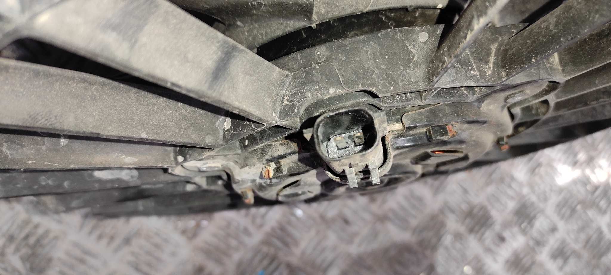 ELECTROVENTILADOR CHRYSLER VOYAGER (RG) - vista 5