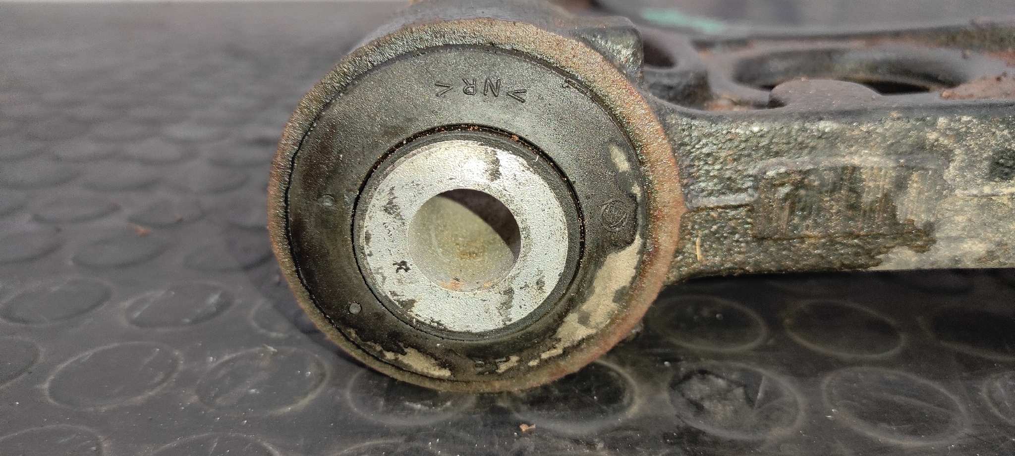 BRAZO IZQUIERDO INFERIOR DELANTERO PEUGEOT BOXER CAJA ABIERTA (BAT. 4035)(333/335)(2007 =>) - vista 2