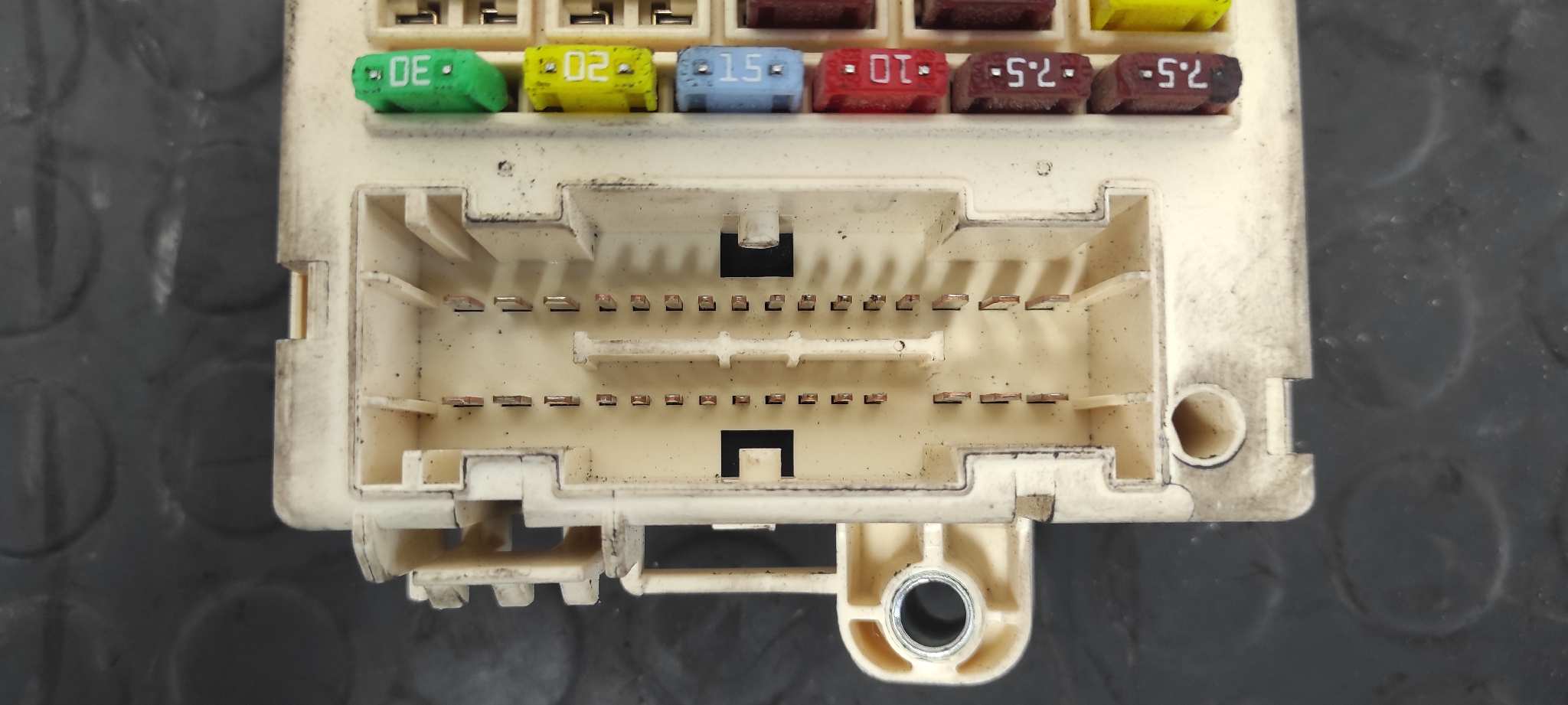 CAJA RELES / FUSIBLES PEUGEOT BOXER CAJA ABIERTA (BAT. 4035)(333/335)(2007 =>) - vista 11