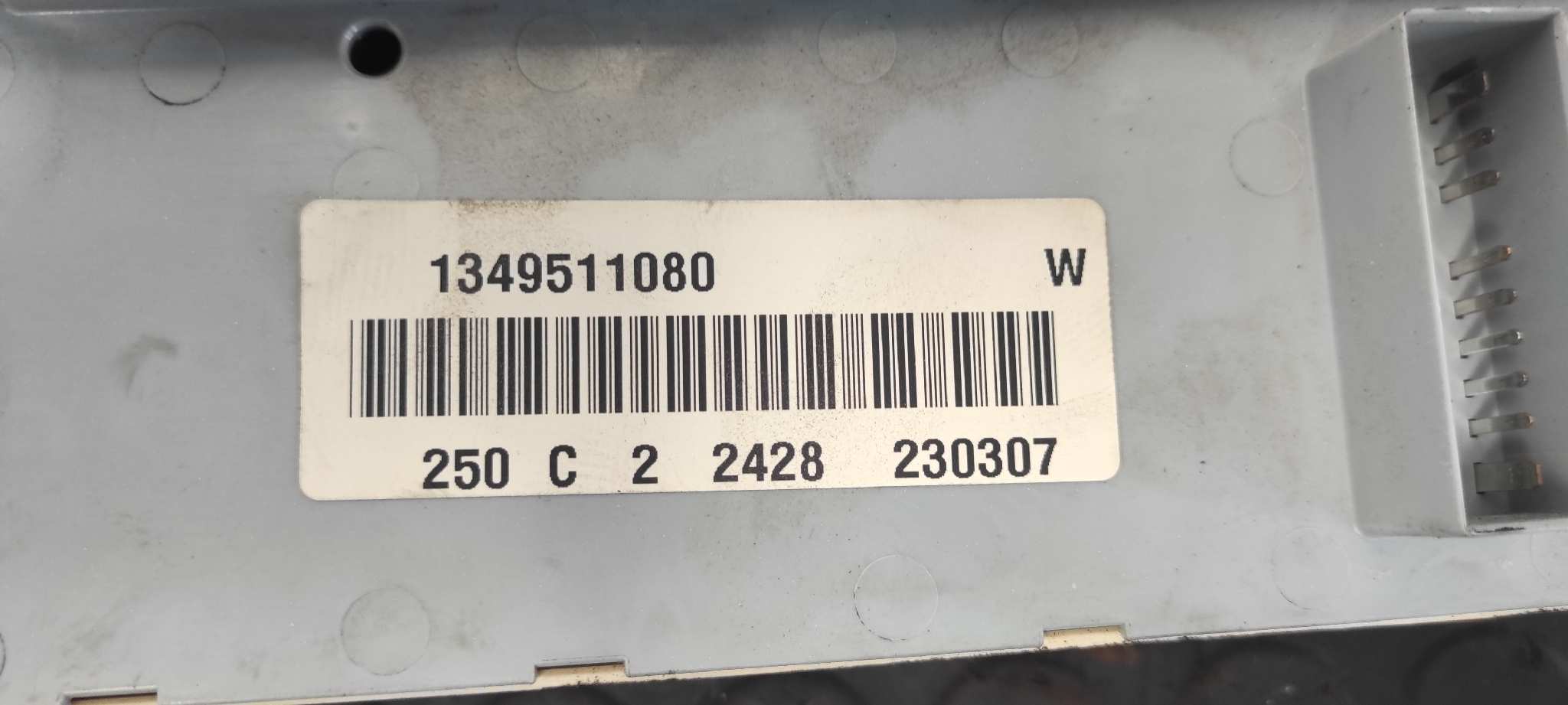 CAJA RELES / FUSIBLES PEUGEOT BOXER CAJA ABIERTA (BAT. 4035)(333/335)(2007 =>) - vista 7