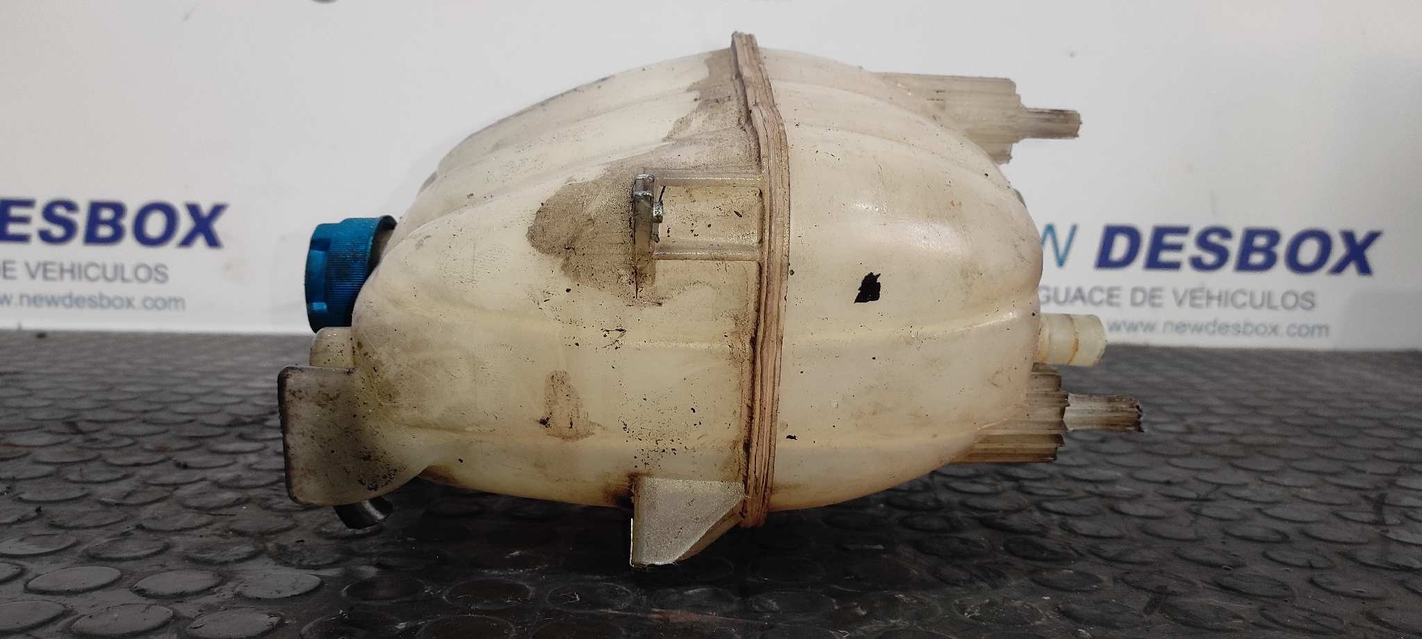 DEPOSITO EXPANSION PEUGEOT BOXER CAJA ABIERTA (BAT. 4035)(333/335)(2007 =>) - vista 6