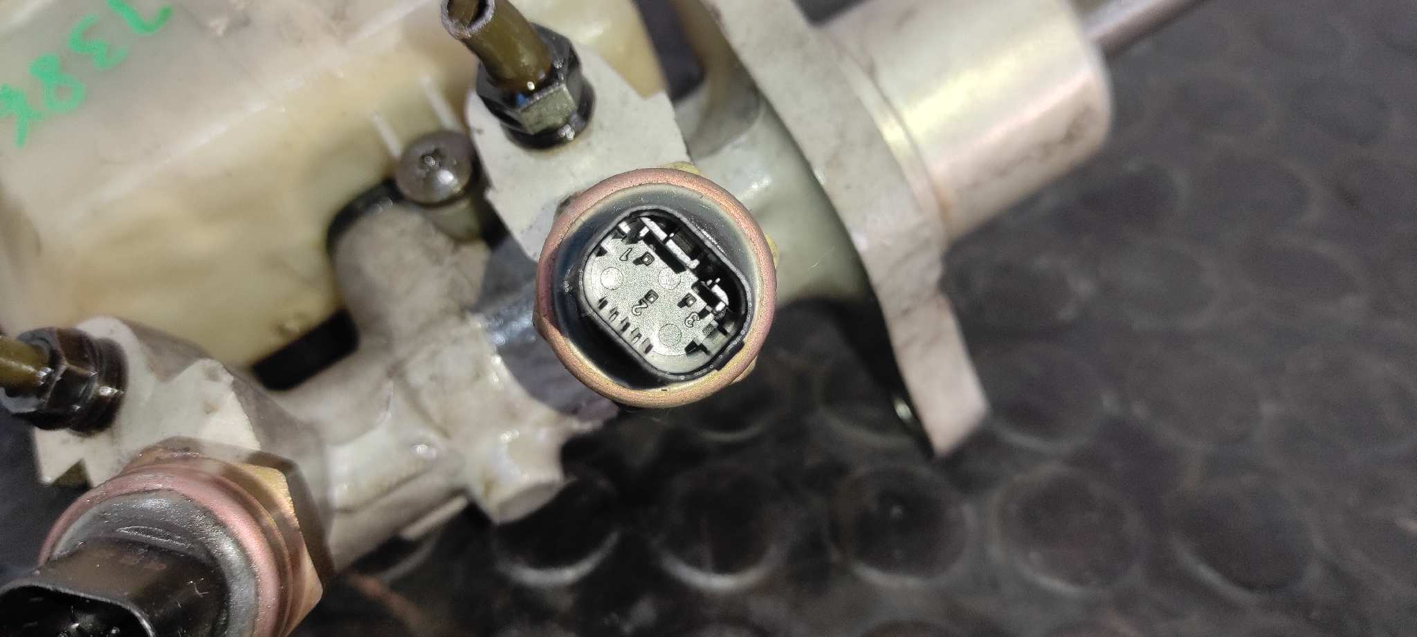 BOMBA FRENO BMW SERIE 3 BERLINA (E46) - vista 2