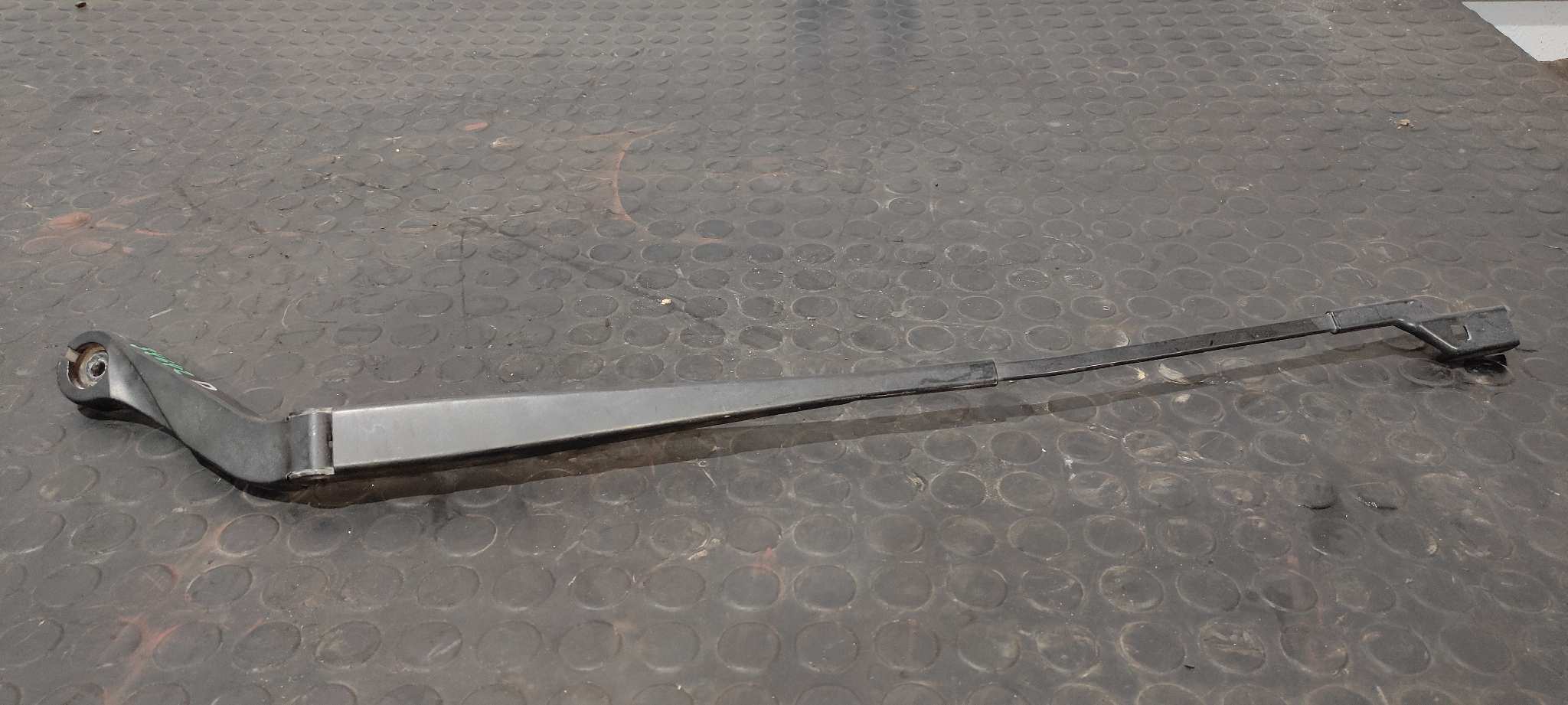 BRAZO LIMPIA DELANTERO IZQUIERDO PEUGEOT BOXER CAJA ABIERTA (BAT. 4035)(333/335)(2007 =>) - vista 3