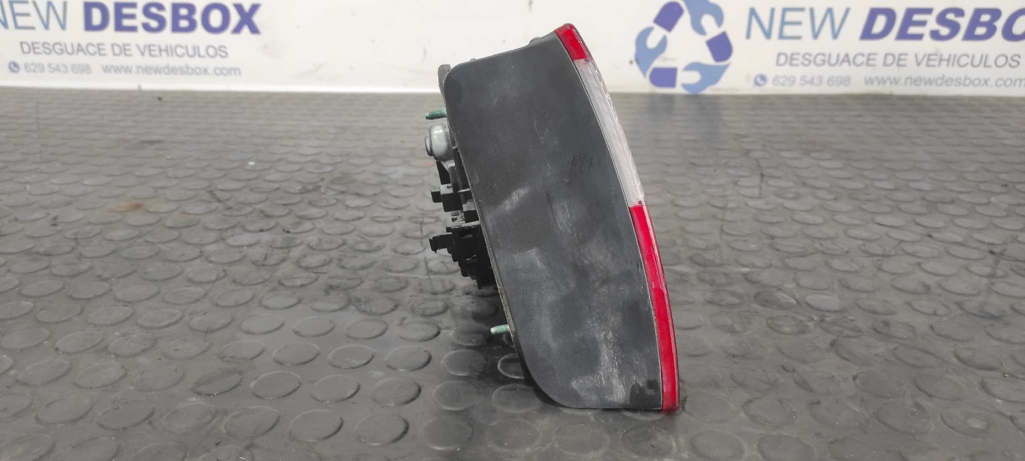 PILOTO TRASERO DERECHO SEAT LEON (1M1) - vista 4