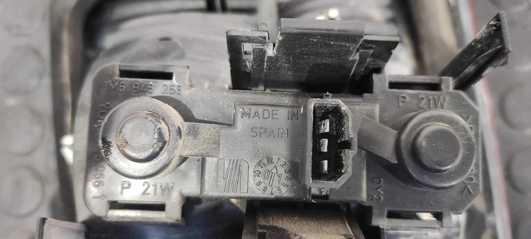 PILOTO PORTON DERECHO SEAT LEON (1M1) - vista 4