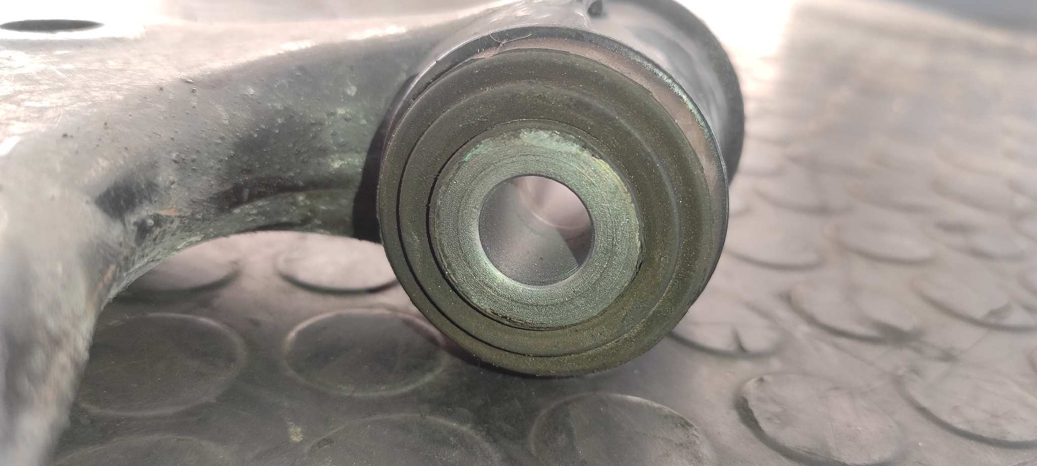 BRAZO IZQUIERDO INFERIOR DELANTERO JEEP COMPASS II - vista 8