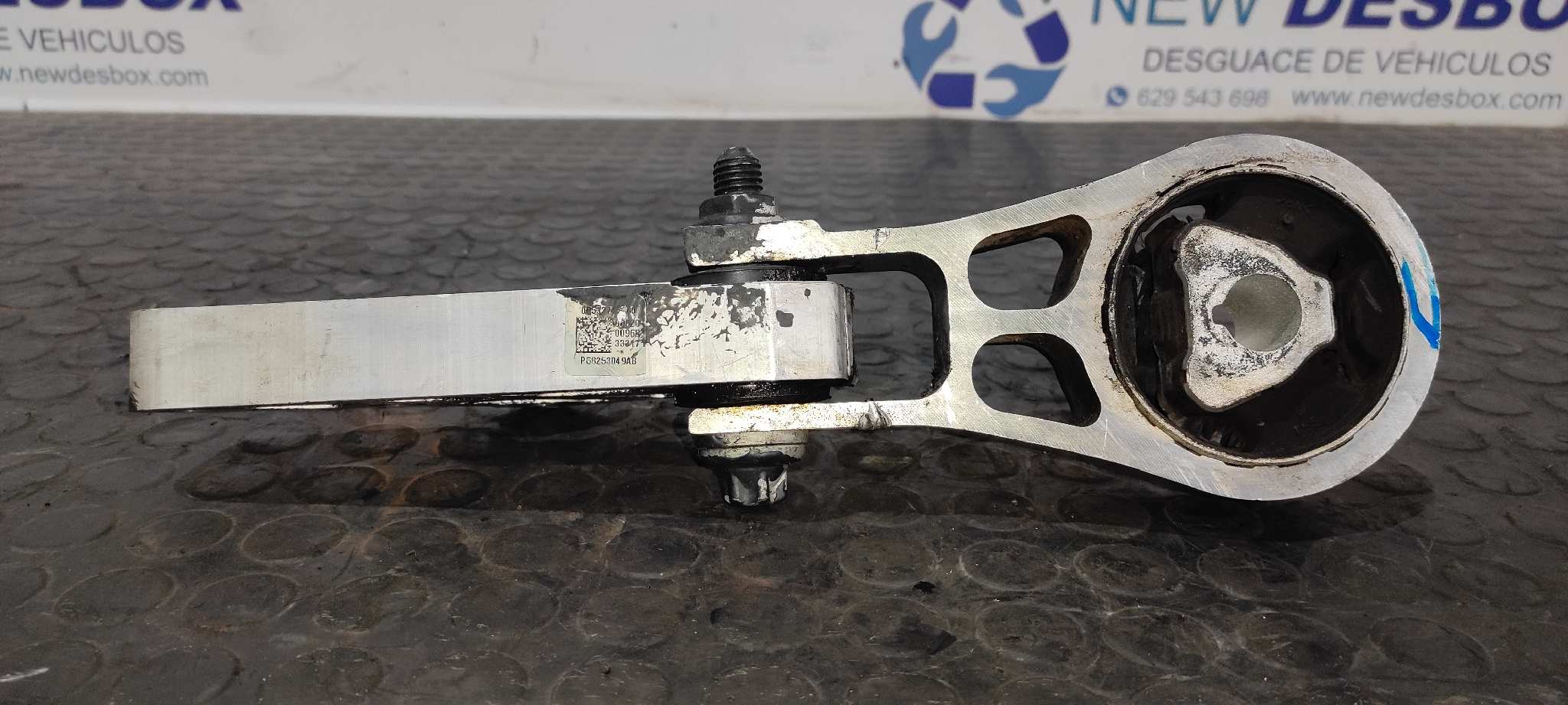 SOPORTE CAMBIO JEEP COMPASS II - vista 2