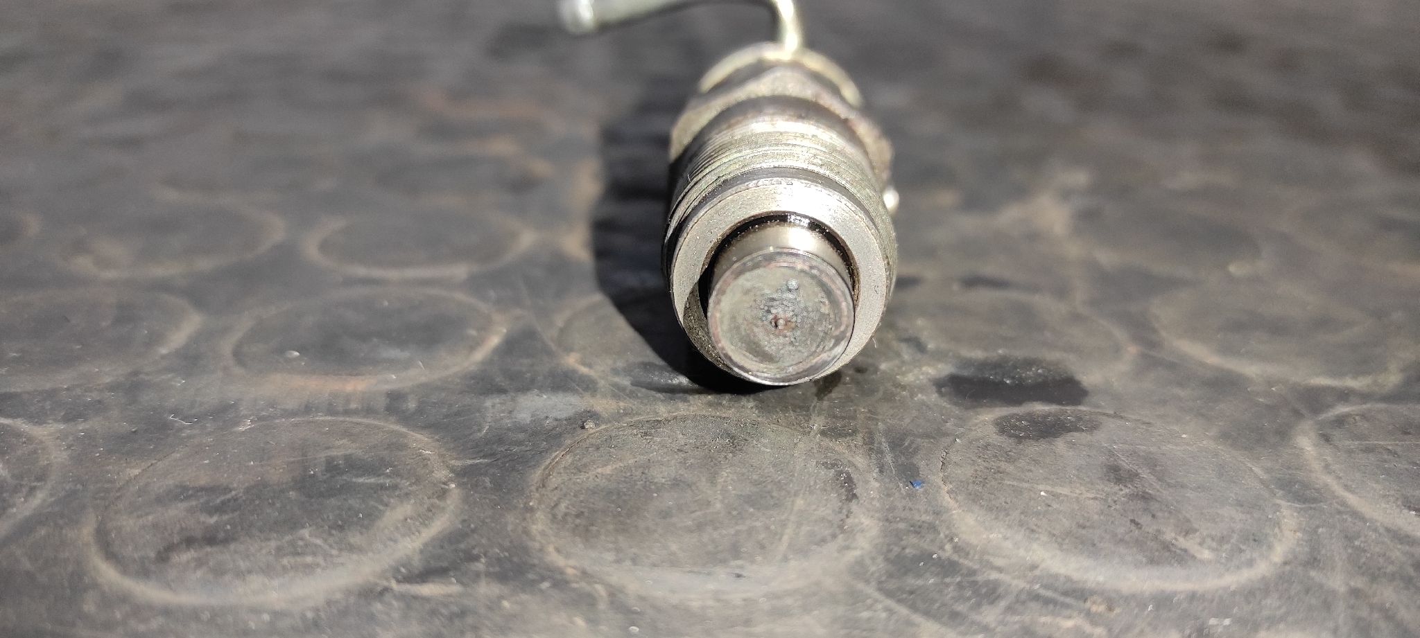 INYECTOR NISSAN PICK-UP (D22) - vista 2