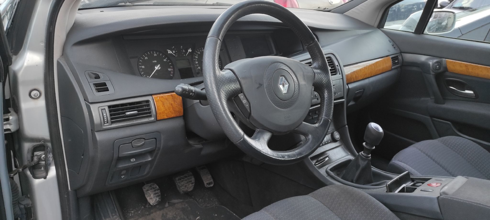 RADIADOR AGUA RENAULT VEL SATIS (BJ0) - vista 9