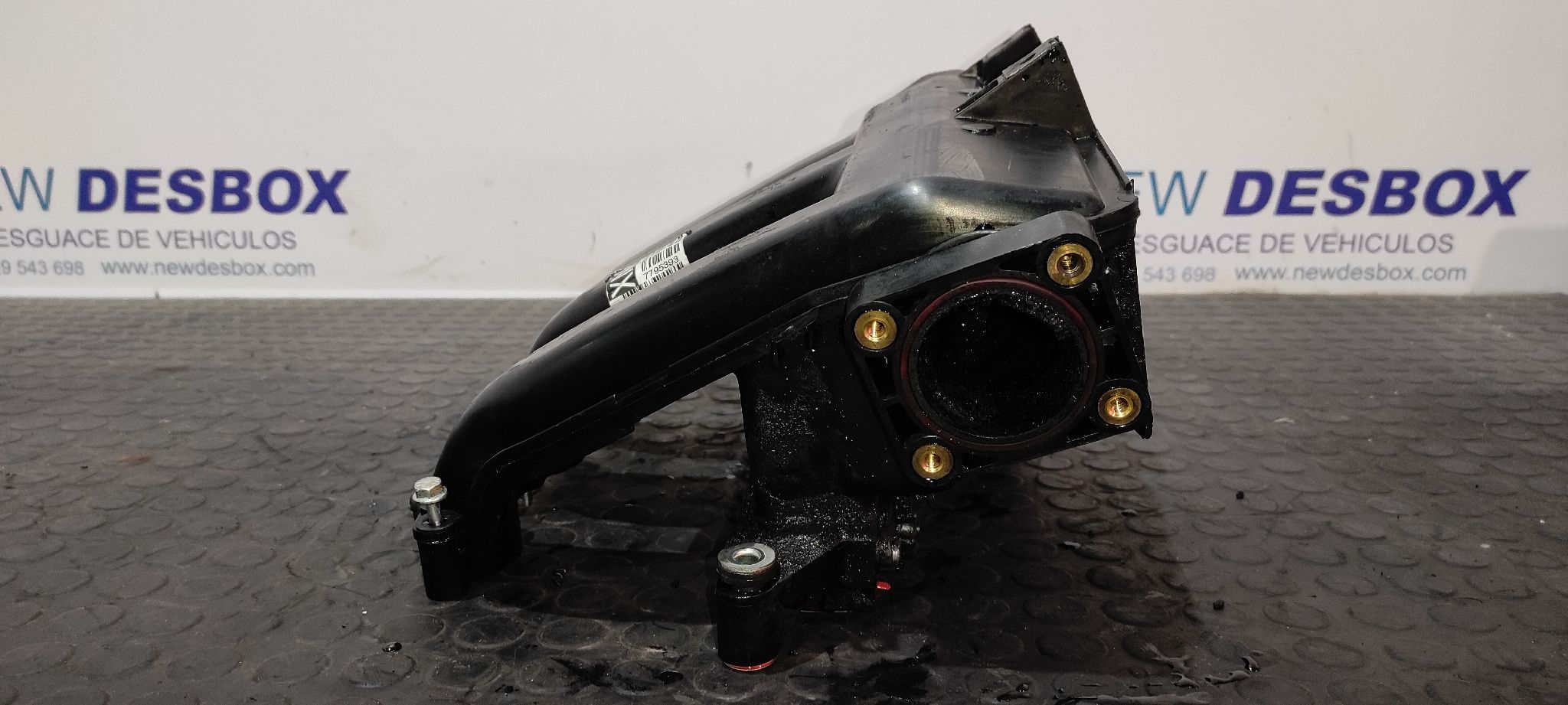 COLECTOR ADMISION BMW X3 (E83) - vista 5