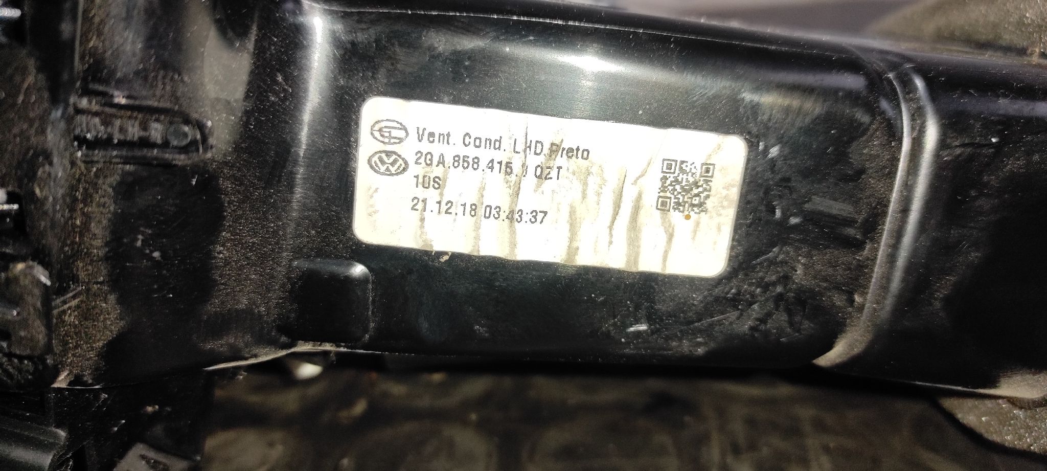 REJILLA AIREADORA VOLKSWAGEN T-ROC - vista 5