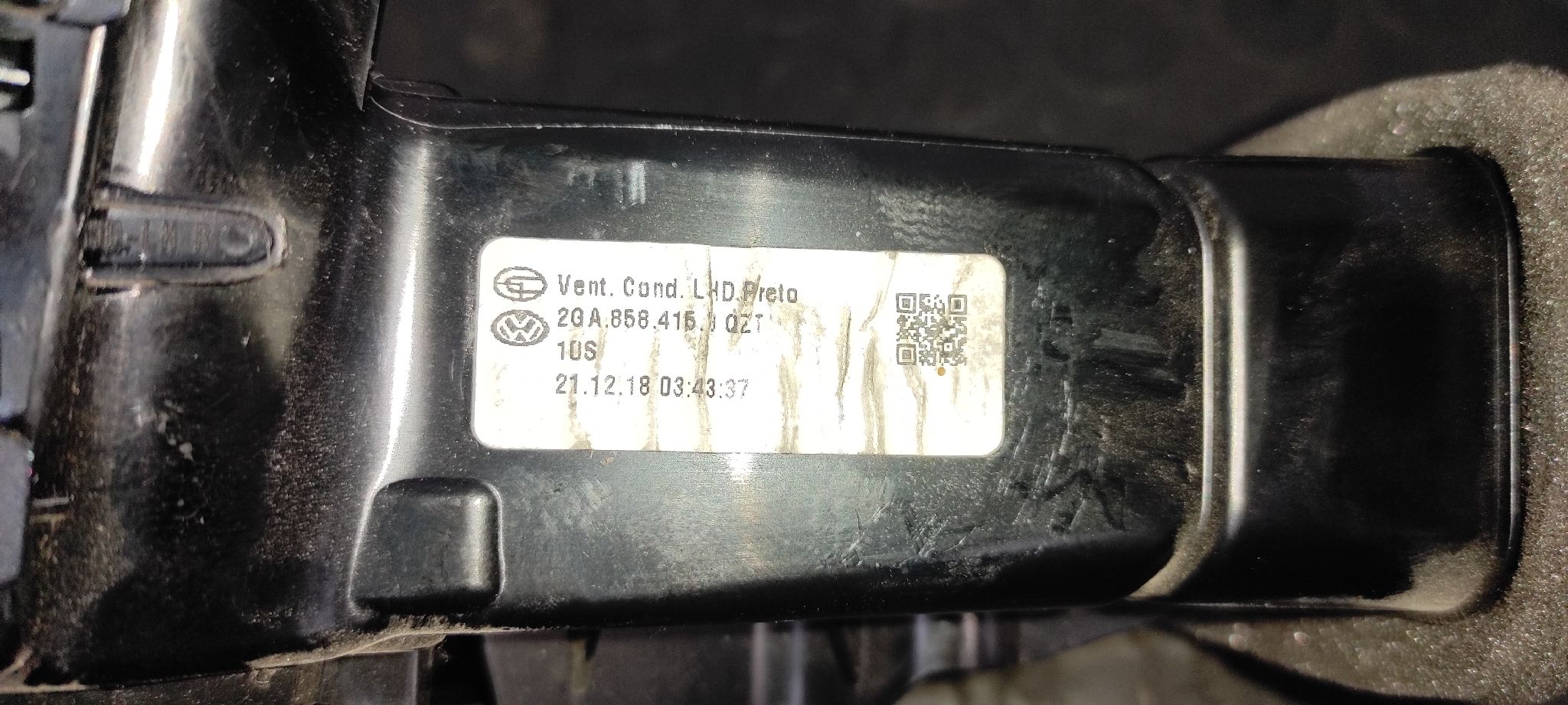 REJILLA AIREADORA VOLKSWAGEN T-ROC - vista 8