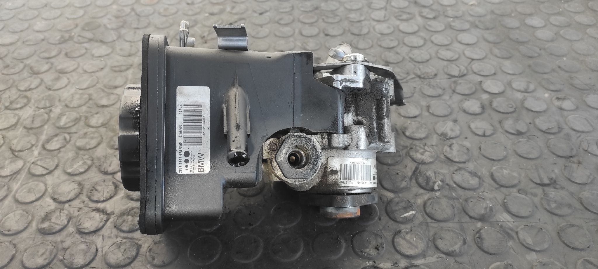 BOMBA DIRECCION BMW X3 (E83) - vista 6