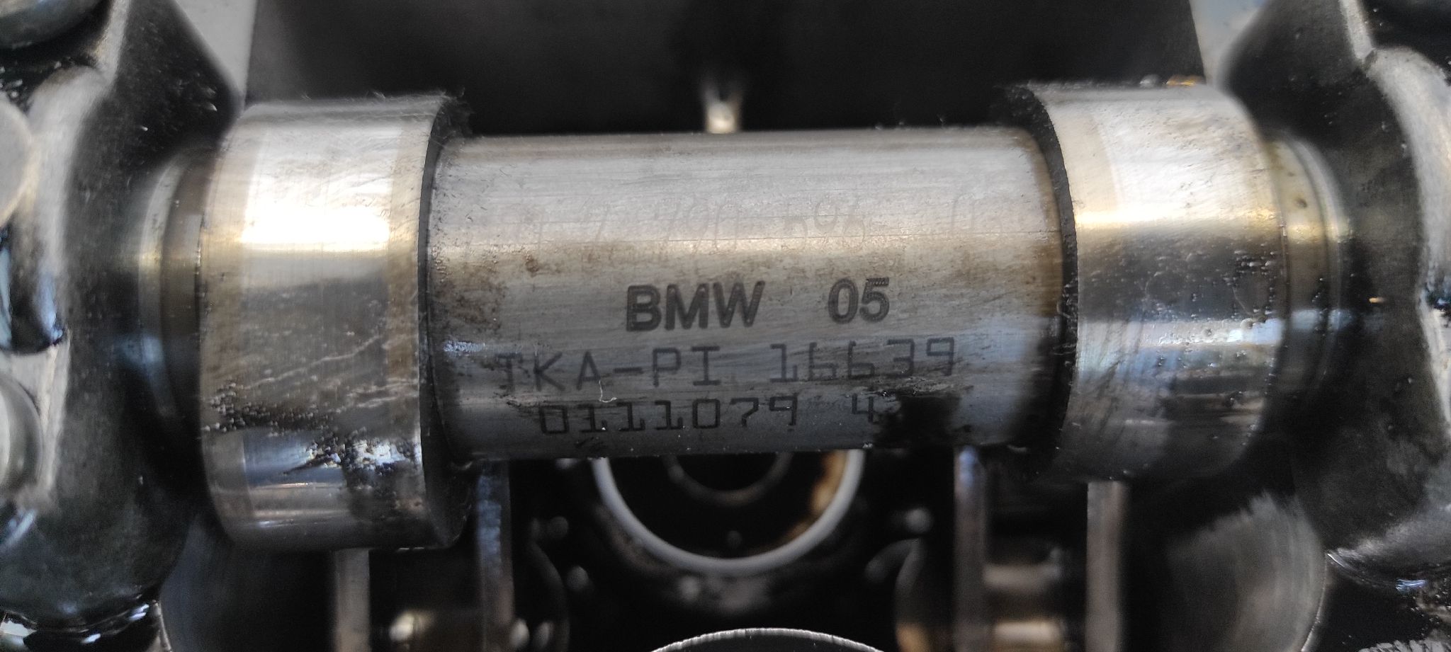 CULATA BMW X3 (E83) - vista 13