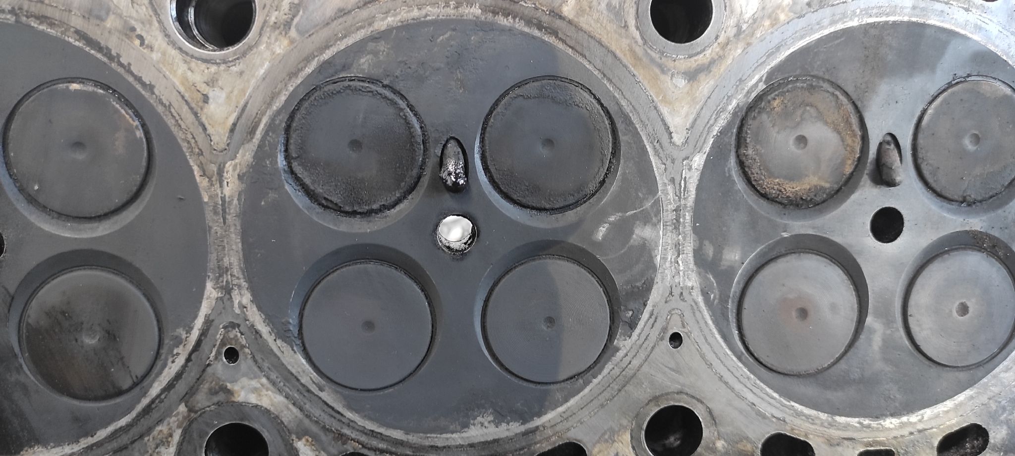 CULATA BMW X3 (E83) - vista 12