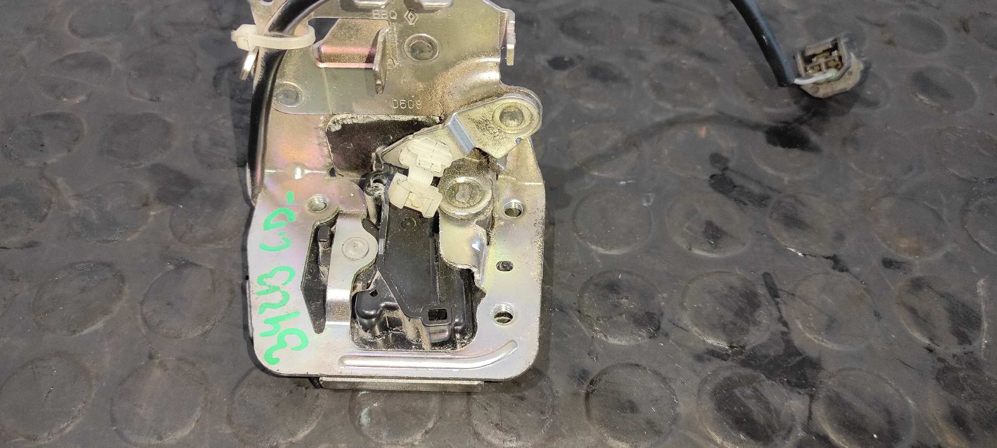 CERRADURA  CORREDERA DERECHA  OPEL MOVANO B KASTEN/COMBI - vista 6