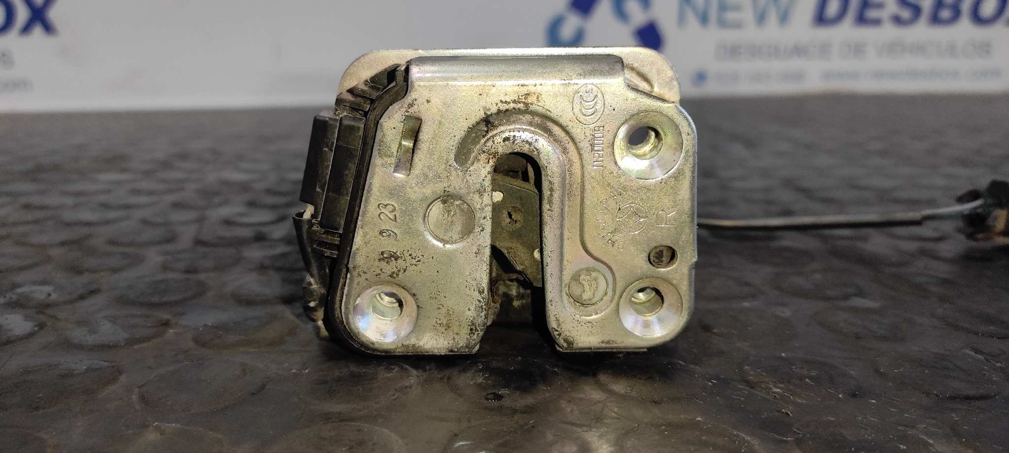 CERRADURA  CORREDERA DERECHA  OPEL MOVANO B KASTEN/COMBI - vista 3