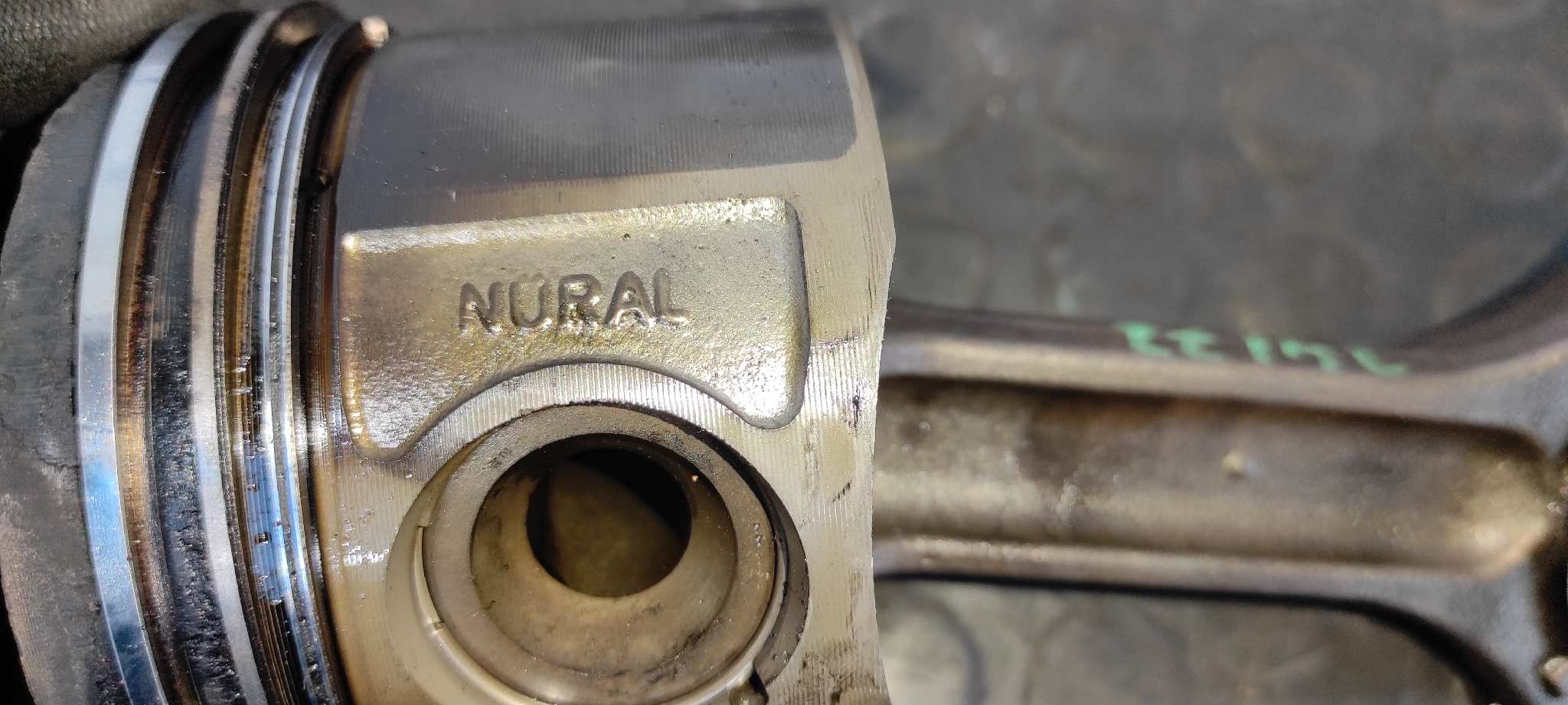 PISTON BMW X3 (E83) - vista 6