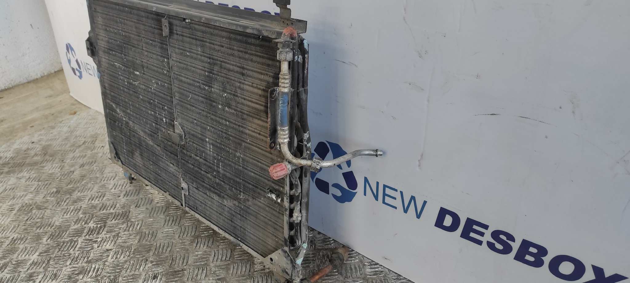 CONDENSADOR / RADIADOR  AIRE ACONDICIONADO MERCEDES-BENZ CLASE S (W126) BERLINA+COUPE - vista 3