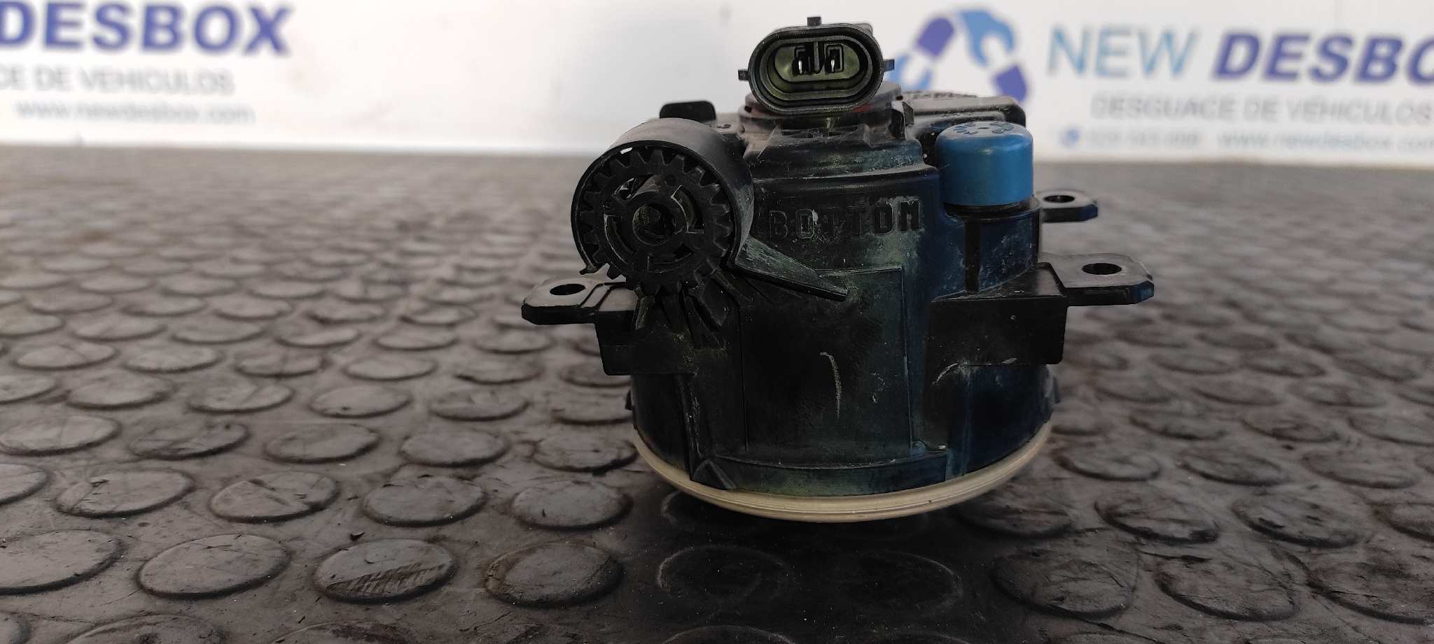 FARO ANTINIEBLA IZQUIERDO PEUGEOT PARTNER KOMBI - vista 5