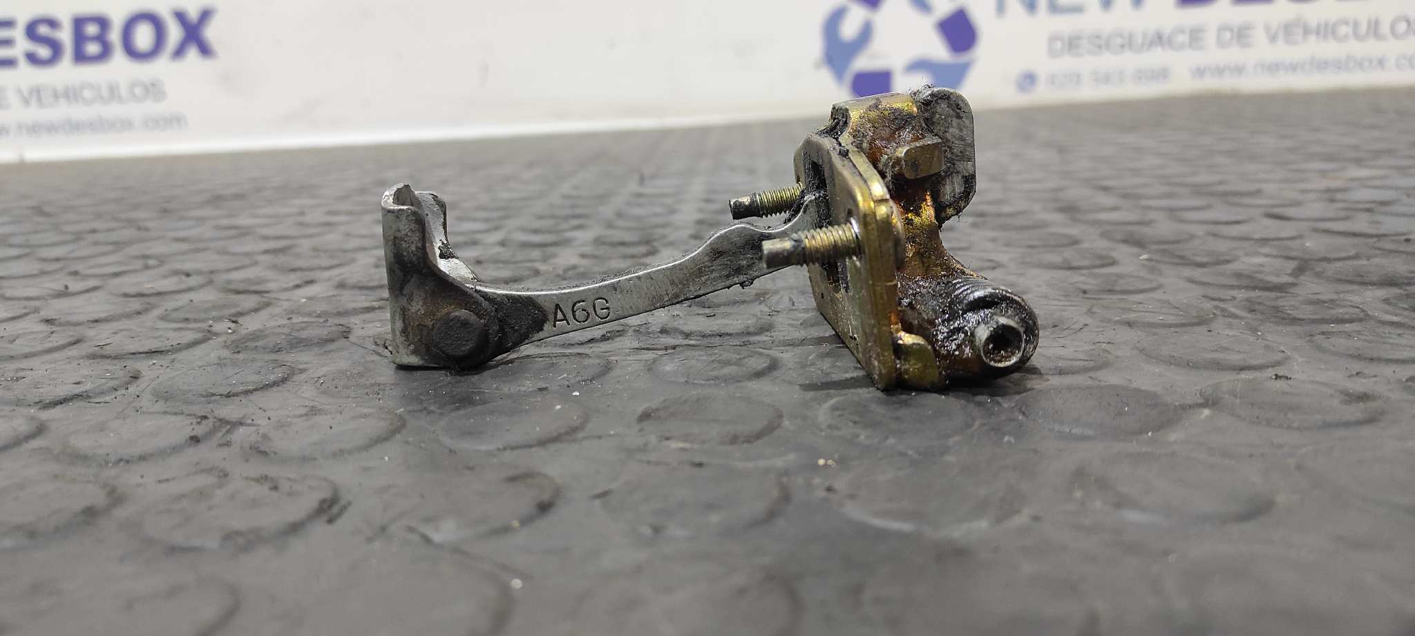 RETENEDOR PUERTA DERECHA CITROEN C2 - vista 4