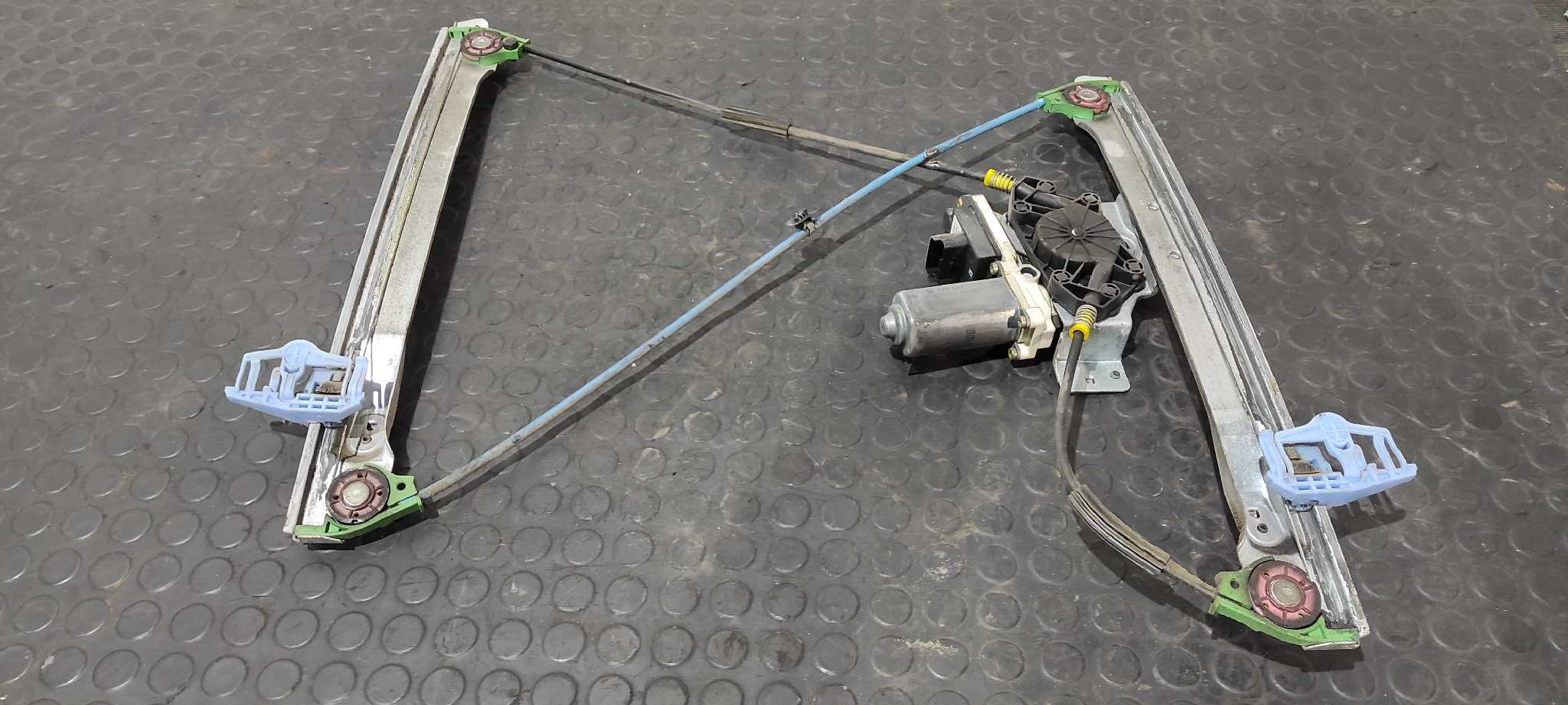 ELEVALUNAS DELANTERO DERECHO CITROEN C2