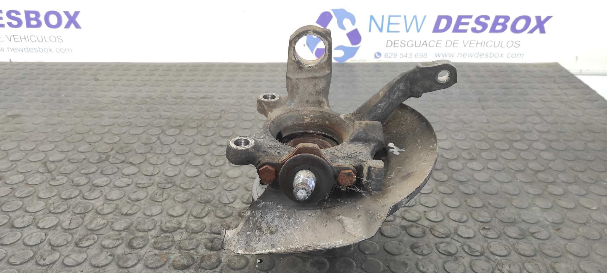 MANGUETA DELANTERA DERECHA VOLKSWAGEN T4 TRANSPORTER/FURGONETA (MOD. 1991) - vista 2