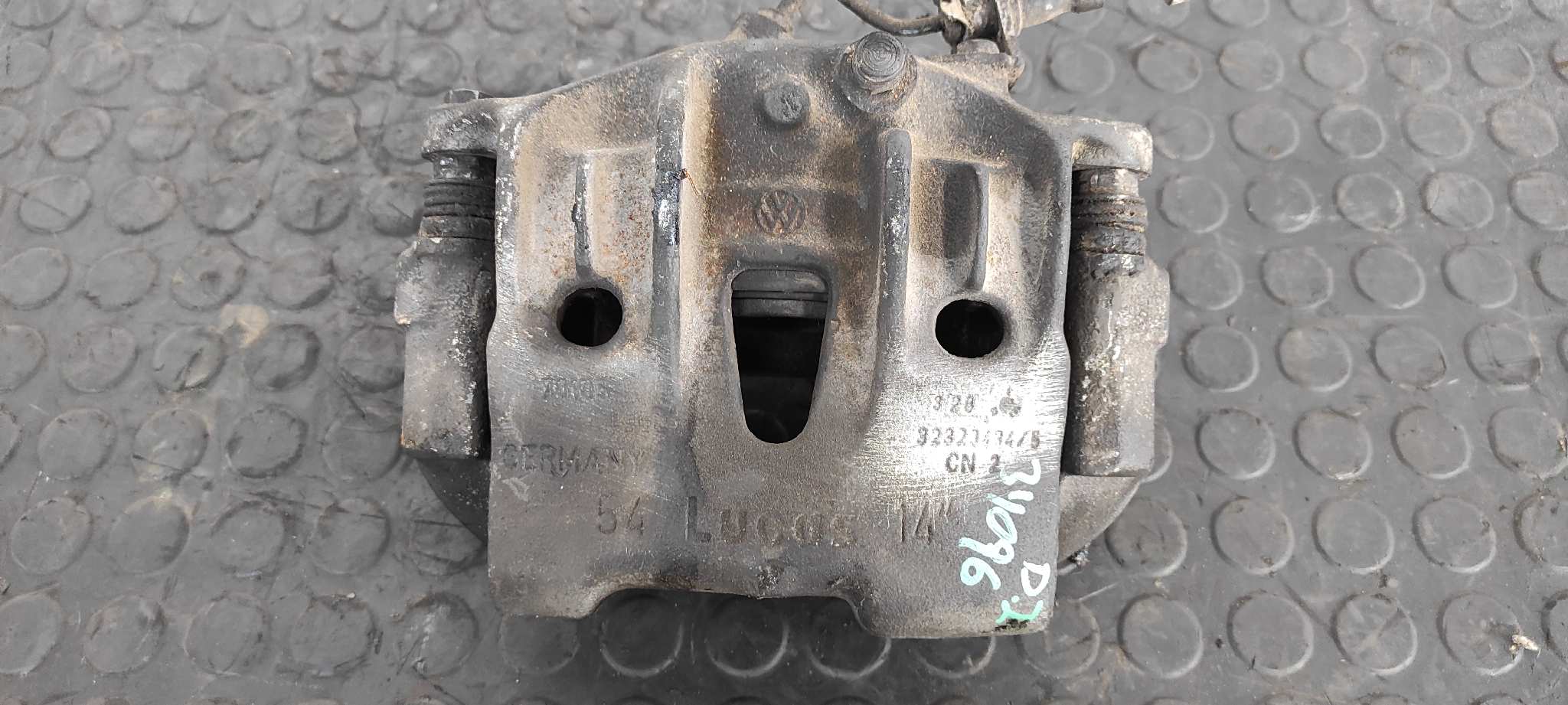 PINZA DE FRENO DELANTERA IZQUIERDA VOLKSWAGEN T4 TRANSPORTER/FURGONETA (MOD. 1991)