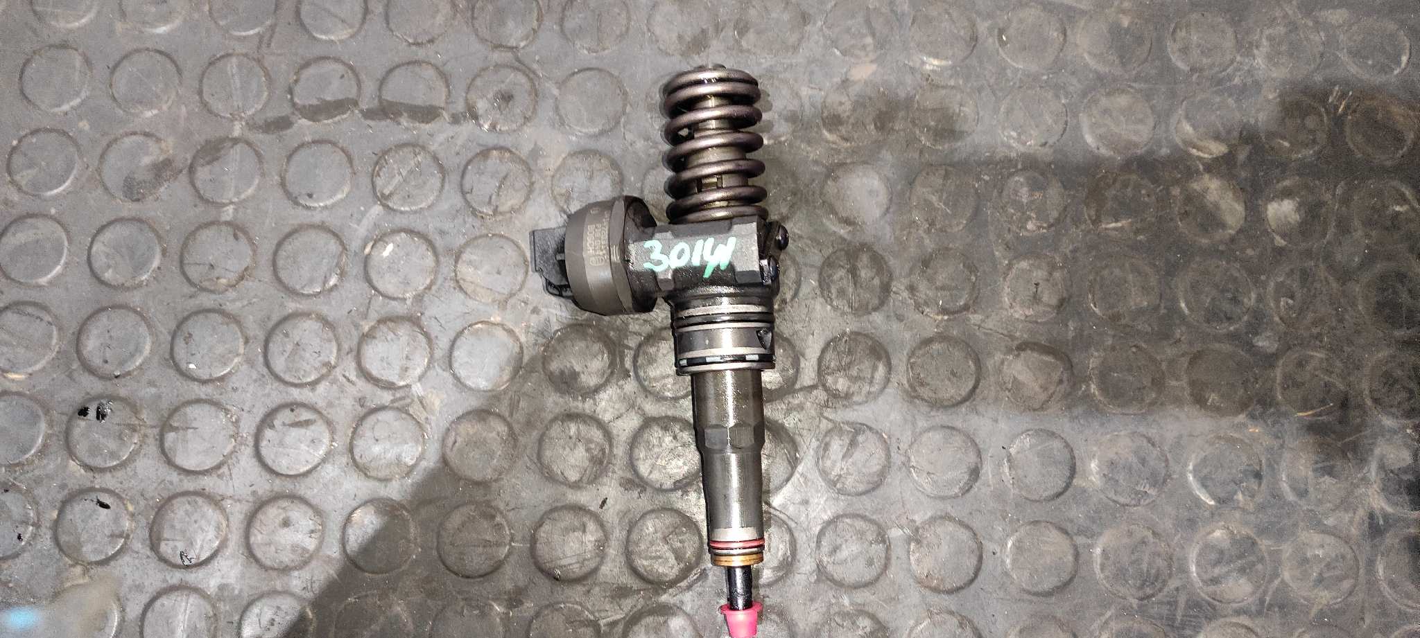 INYECTOR SEAT IBIZA SC (6J1) - vista 3