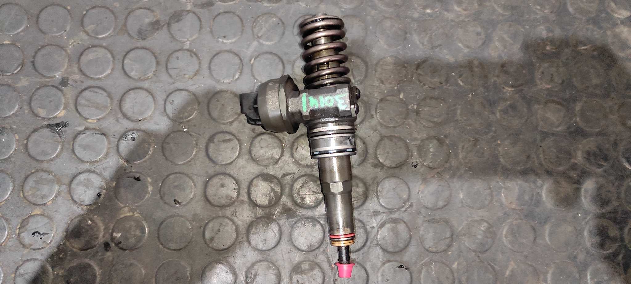 INYECTOR SEAT IBIZA SC (6J1) - vista 6