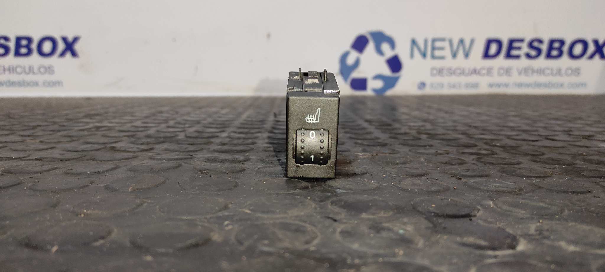 INTERRUPTOR FORD FOCUS BERLINA (CAP)