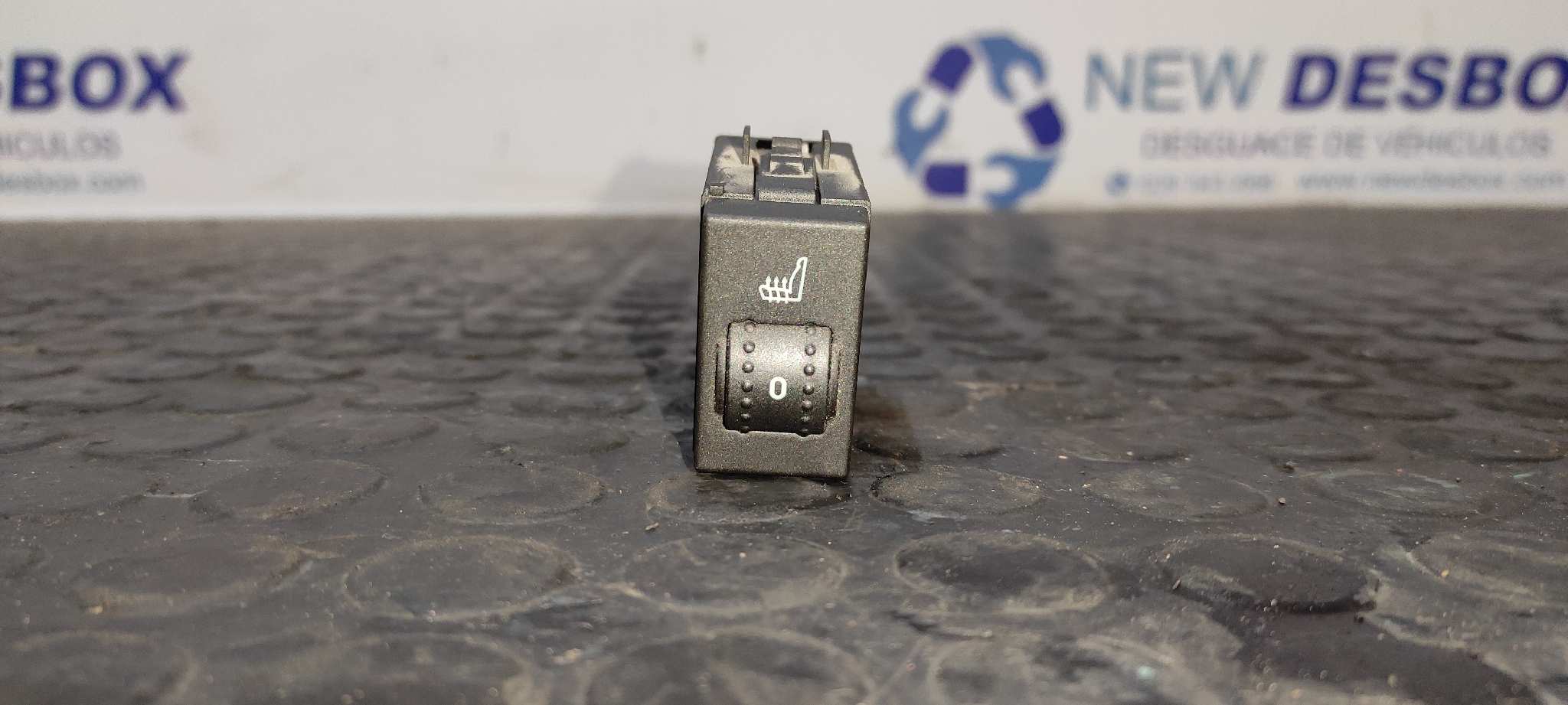 INTERRUPTOR FORD FOCUS BERLINA (CAP)