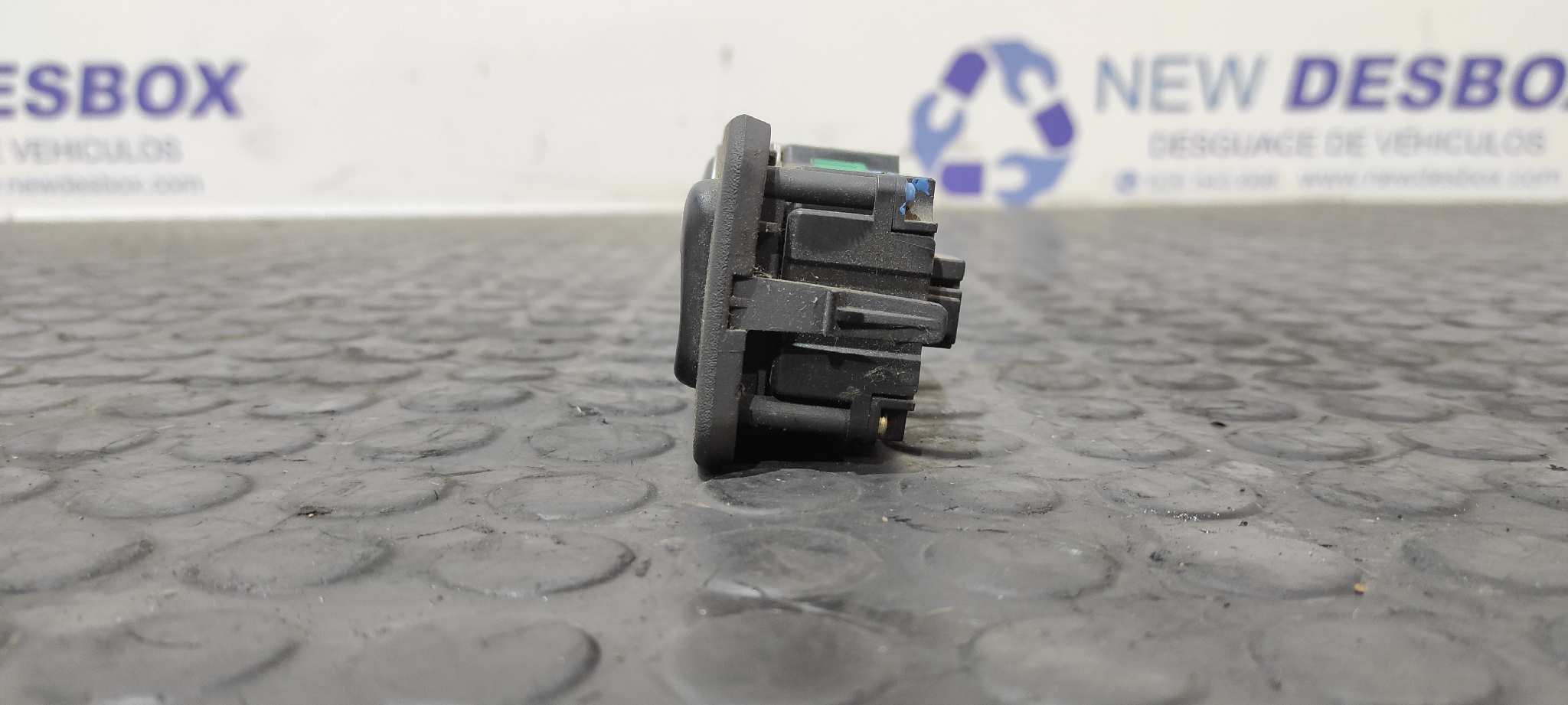 MANDO MULTIFUNCION MERCEDES-BENZ CLASE M (W163) - vista 2