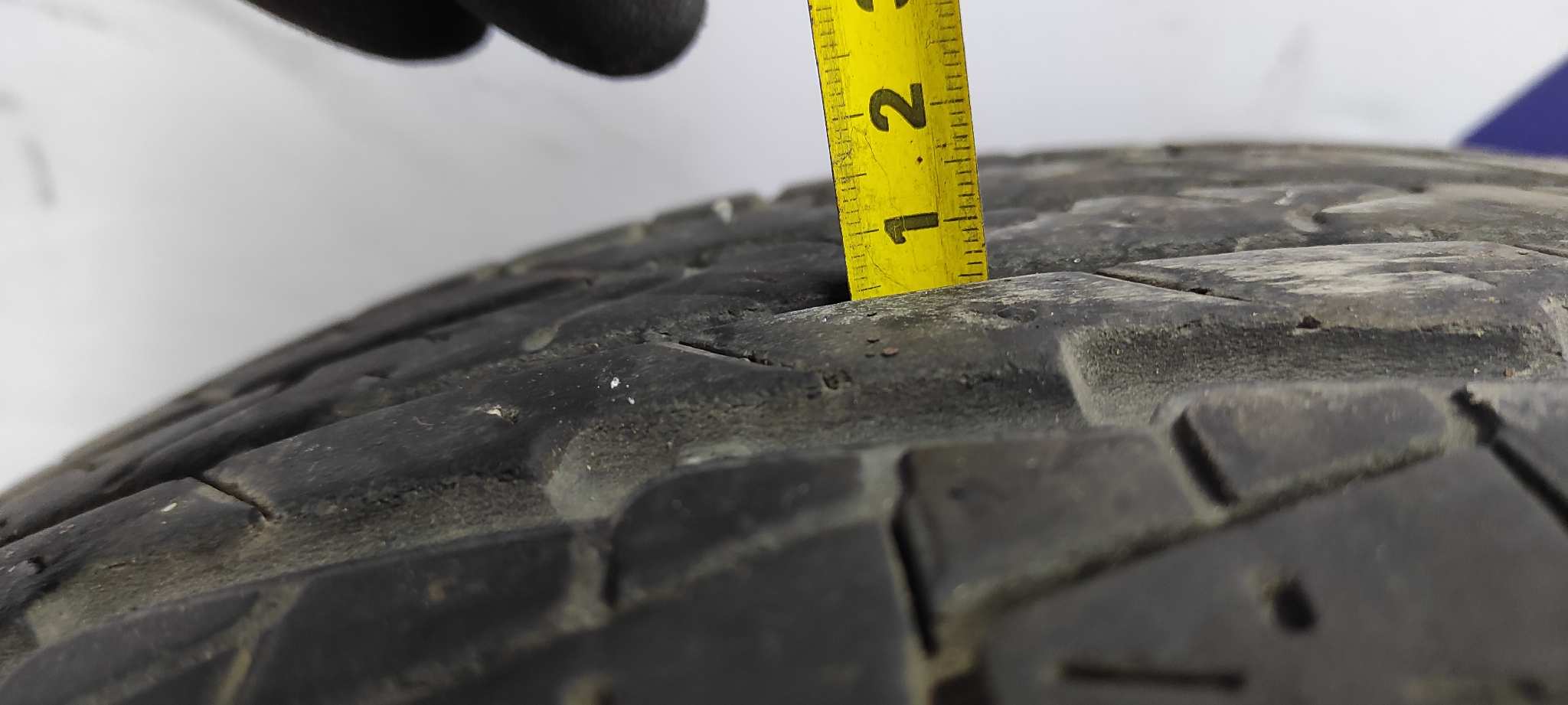 NEUMATICO - vista 13