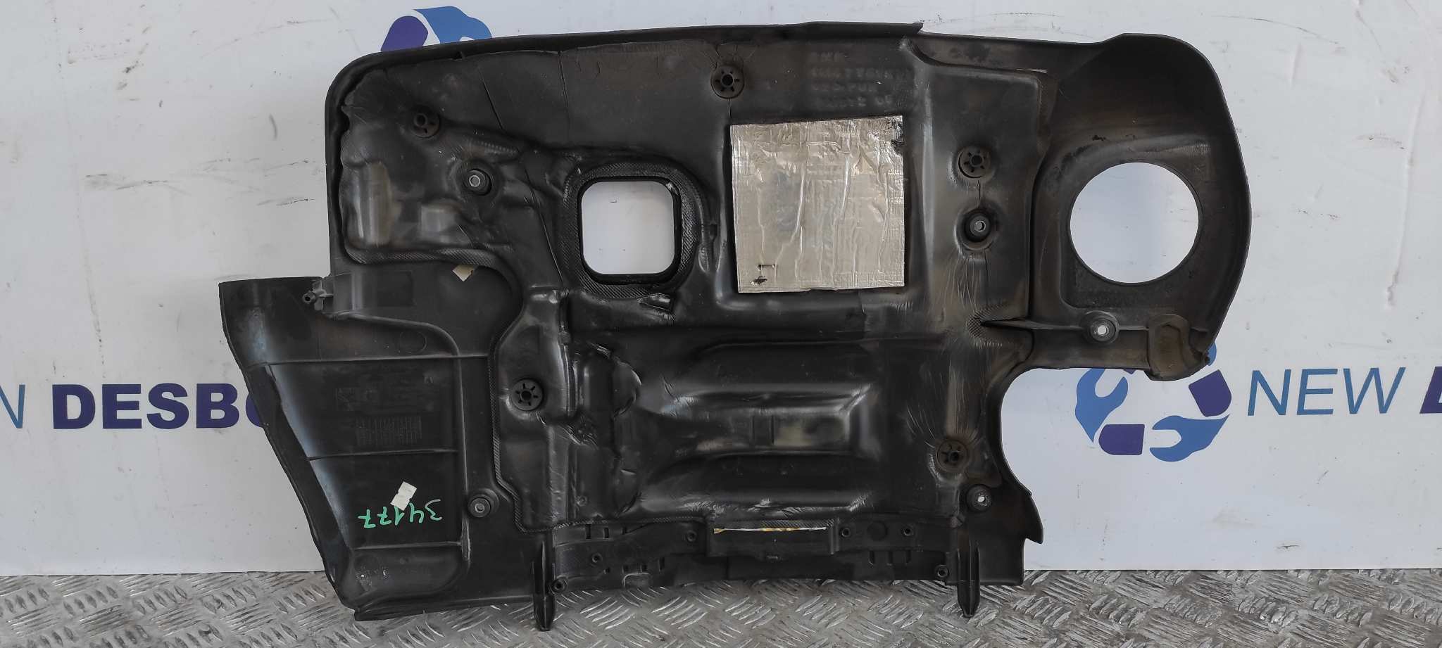 TAPA MOTOR BMW X3 (E83) - vista 6