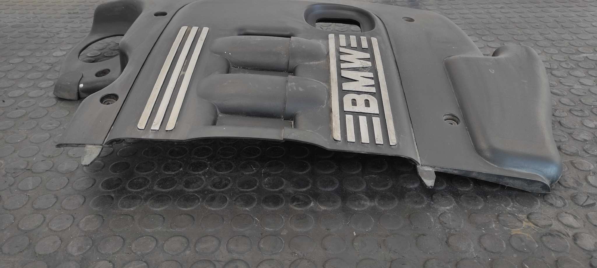 TAPA MOTOR BMW X3 (E83) - vista 5