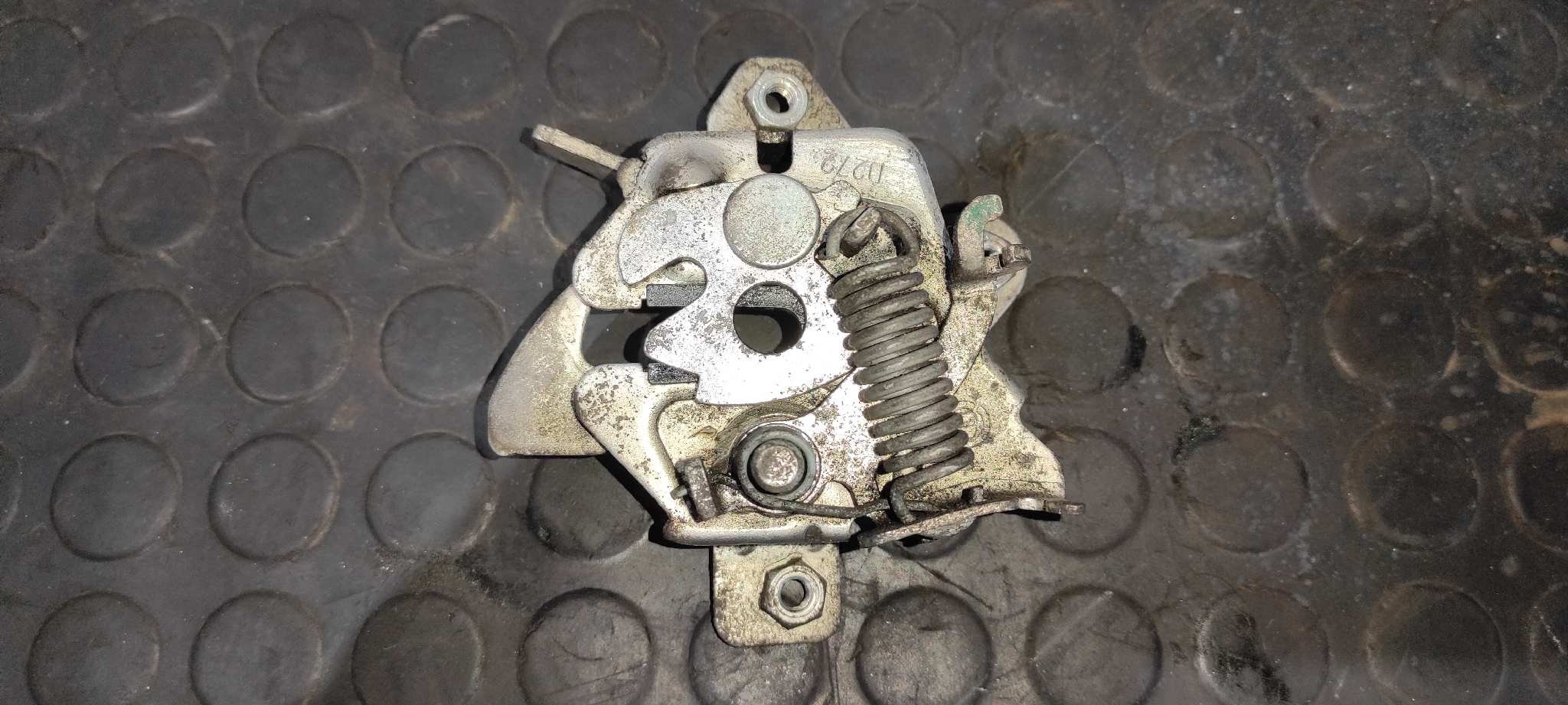 CERRADURA CAPO FIAT NUOVA 500 (150) - vista 3